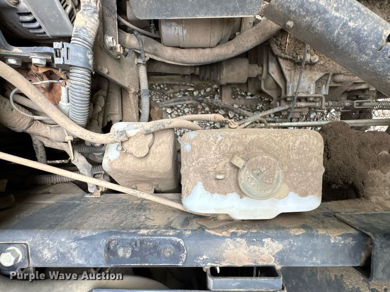 image for item DU9049 2011 Kubota RTV1100 utility vehicle