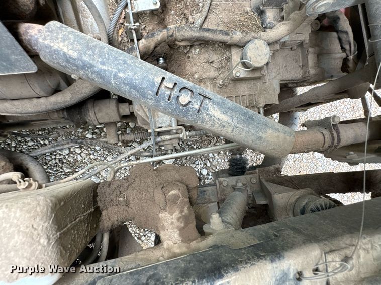 image for item DU9049 2011 Kubota RTV1100 utility vehicle