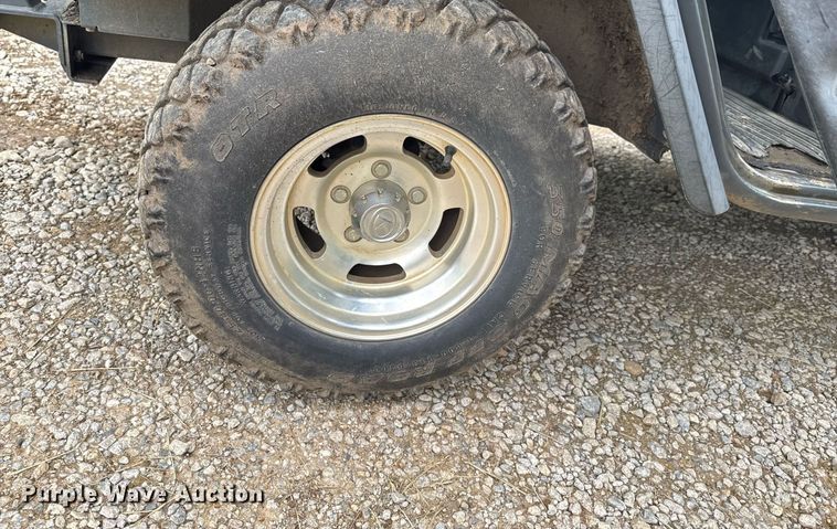 image for item DU9049 2011 Kubota RTV1100 utility vehicle