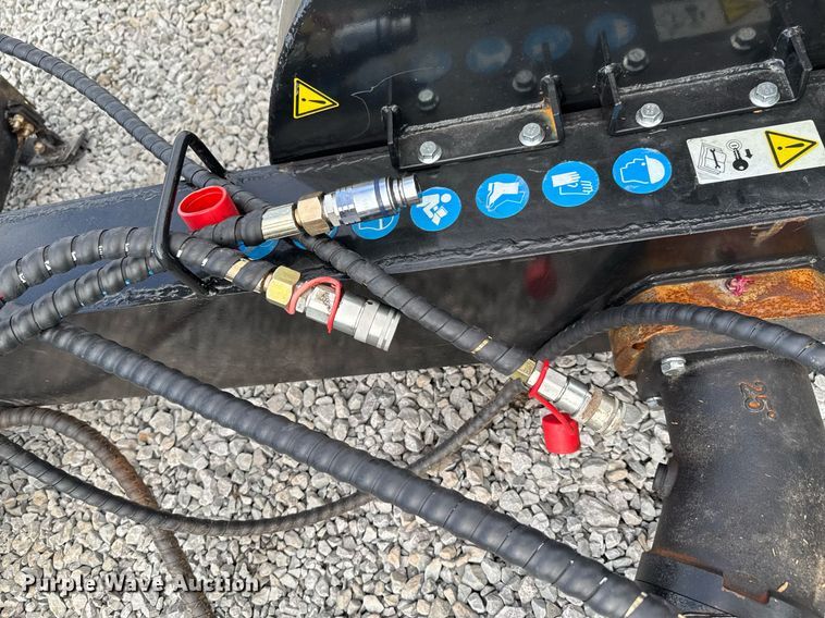 image for item DU9056 Agro skid steer stump grinder