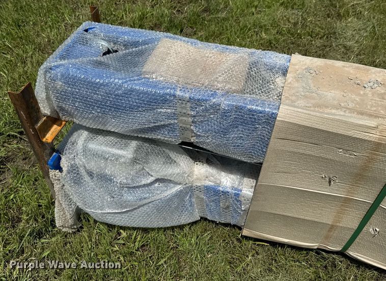 image for item DU9068 Automotive lift