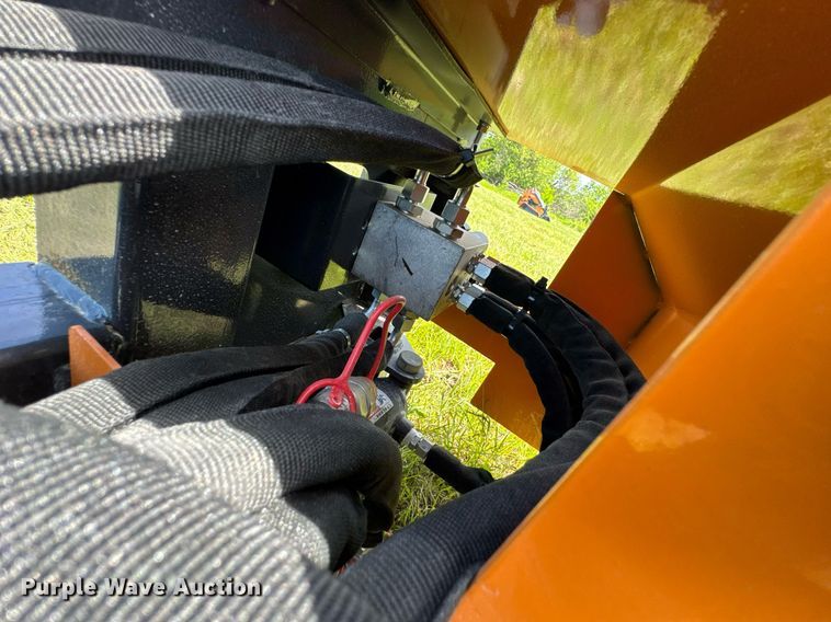 image for item DU9084 2025 LandHonor ABC-13-125A skid steer rotary mower