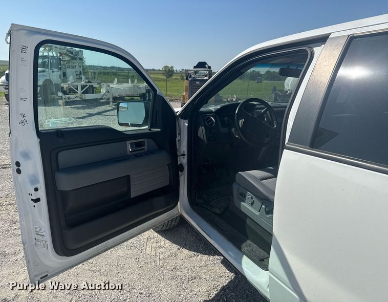 image for item DU9109 2013 Ford F150 XLT SuperCrew pickup truck