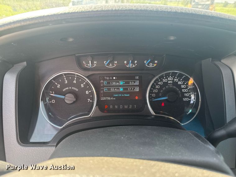 image for item DU9109 2013 Ford F150 XLT SuperCrew pickup truck