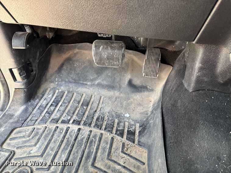 image for item DU9109 2013 Ford F150 XLT SuperCrew pickup truck