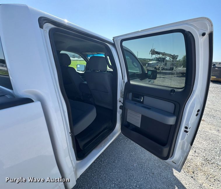 image for item DU9109 2013 Ford F150 XLT SuperCrew pickup truck