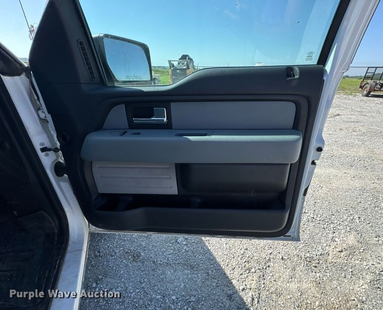 image for item DU9109 2013 Ford F150 XLT SuperCrew pickup truck