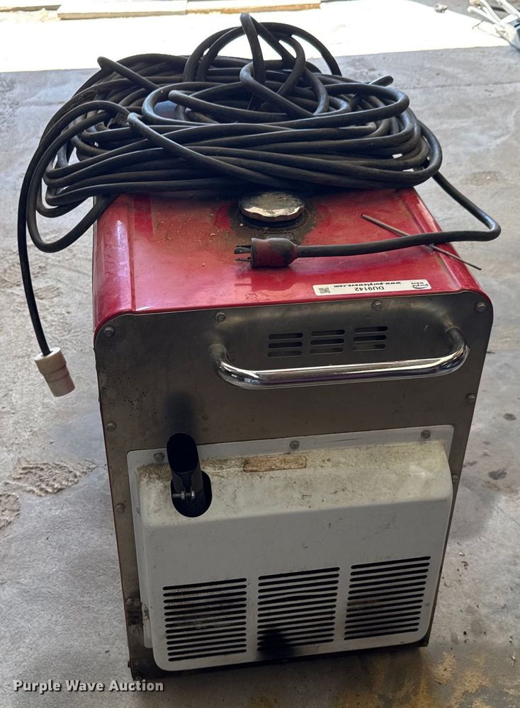 image for item DU9142 Silent Diesel DG7NRTD generator