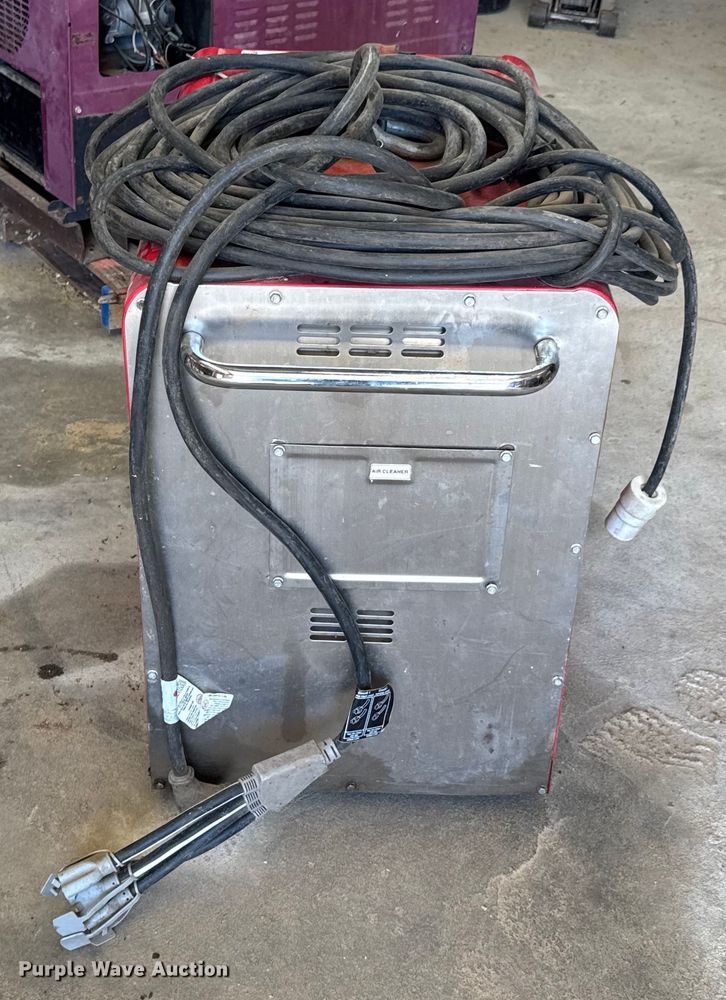 image for item DU9142 Silent Diesel DG7NRTD generator