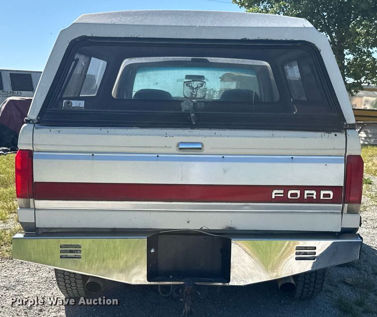 image for item DU9144 1990 Ford F250 XLT Lariat SuperCab pickup truck