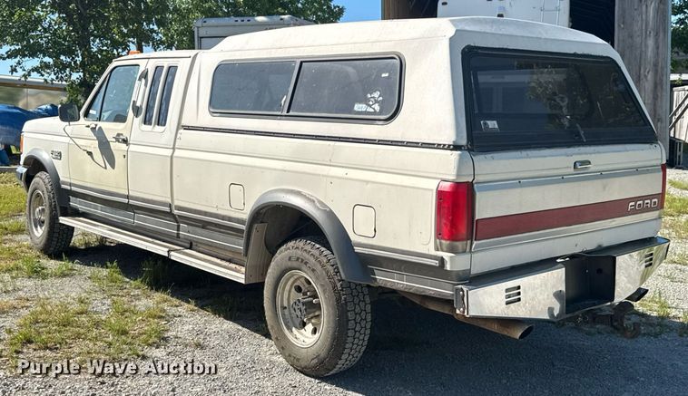 image for item DU9144 1990 Ford F250 XLT Lariat SuperCab pickup truck