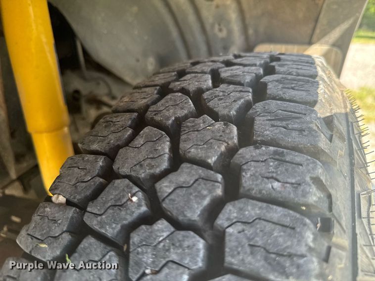 image for item DU9144 1990 Ford F250 XLT Lariat SuperCab pickup truck