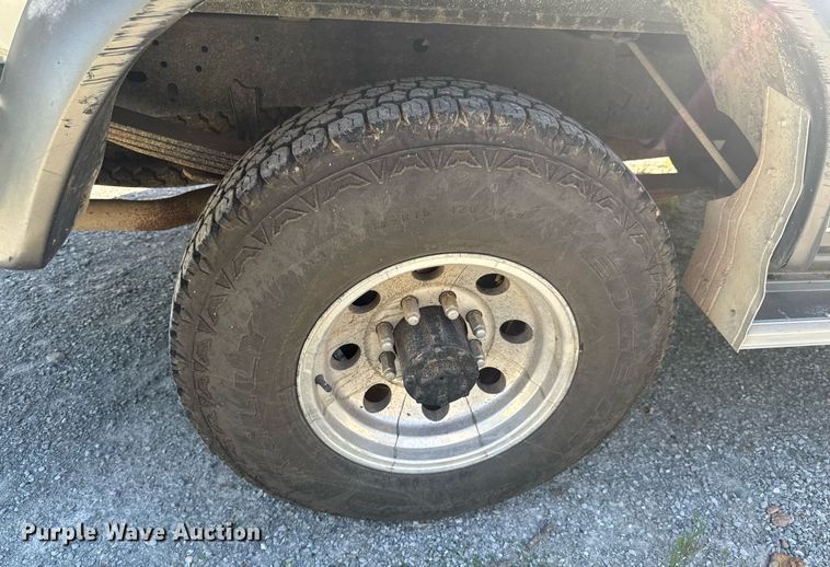 image for item DU9144 1990 Ford F250 XLT Lariat SuperCab pickup truck