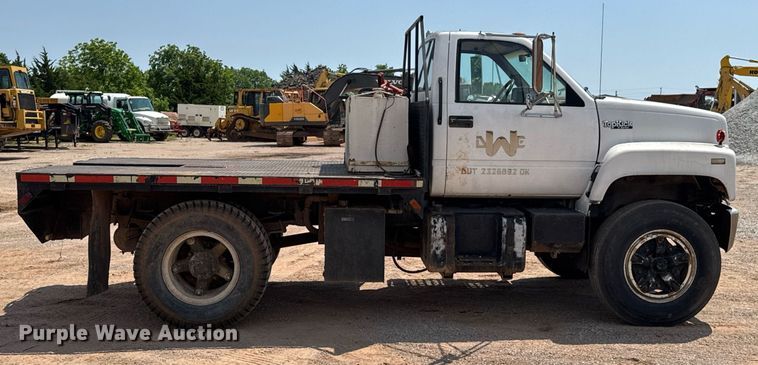 image for item DU9740 1992 GMC C7 flatbed truck