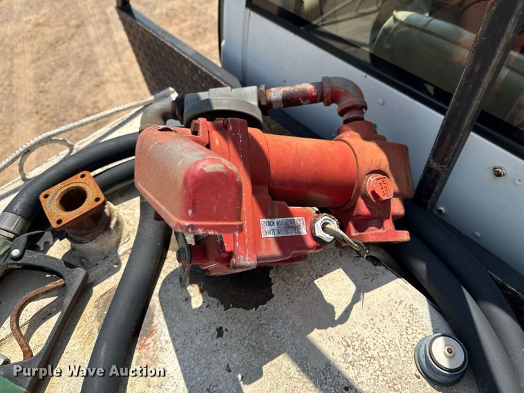 image for item DU9740 1992 GMC C7 flatbed truck