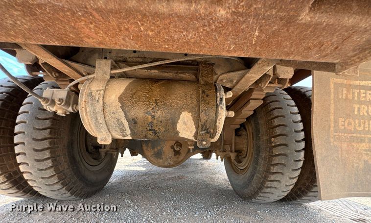 image for item DU9740 1992 GMC C7 flatbed truck