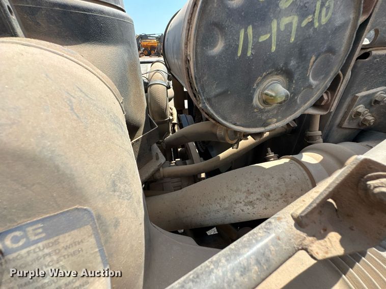 image for item DU9740 1992 GMC C7 flatbed truck