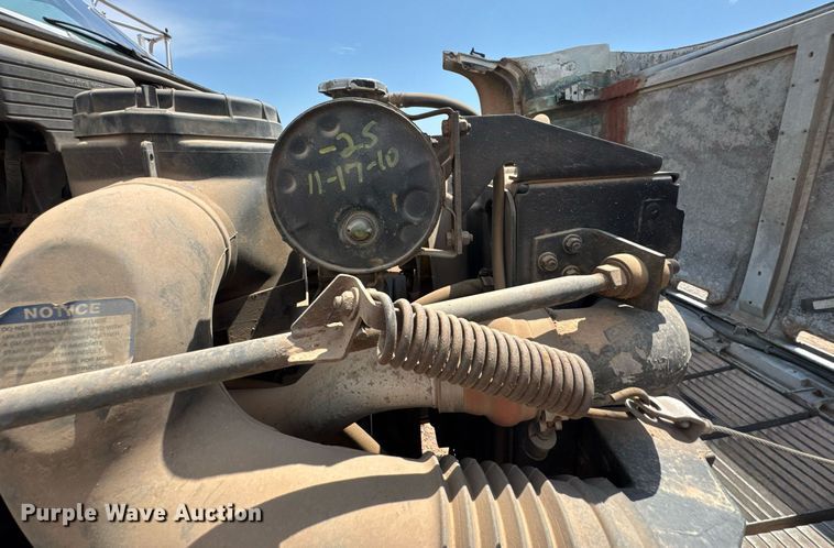 image for item DU9740 1992 GMC C7 flatbed truck