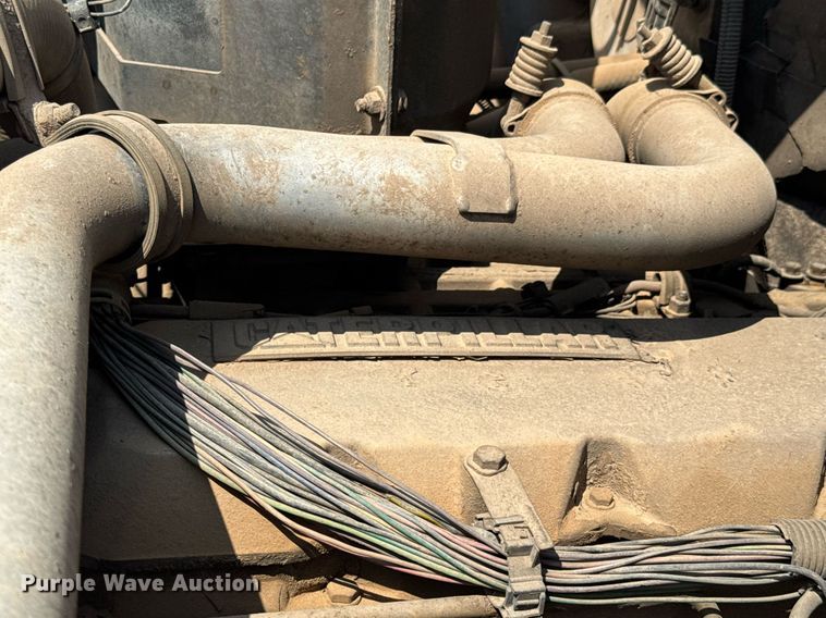 image for item DU9740 1992 GMC C7 flatbed truck