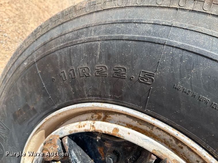 image for item DU9740 1992 GMC C7 flatbed truck