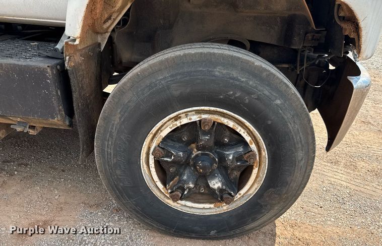 image for item DU9740 1992 GMC C7 flatbed truck