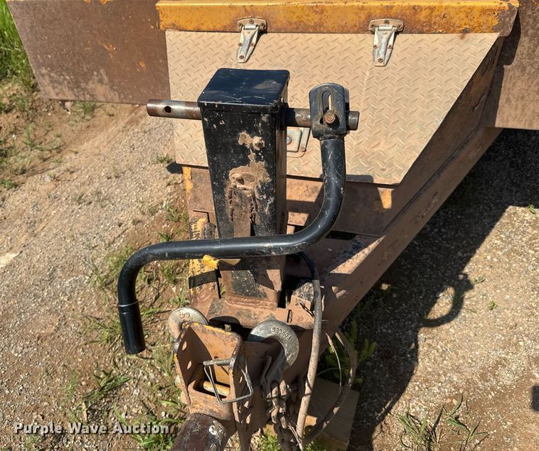 image for item DU9743 2013 Rice & Woolard Mfg. tilt deck equipment trailer