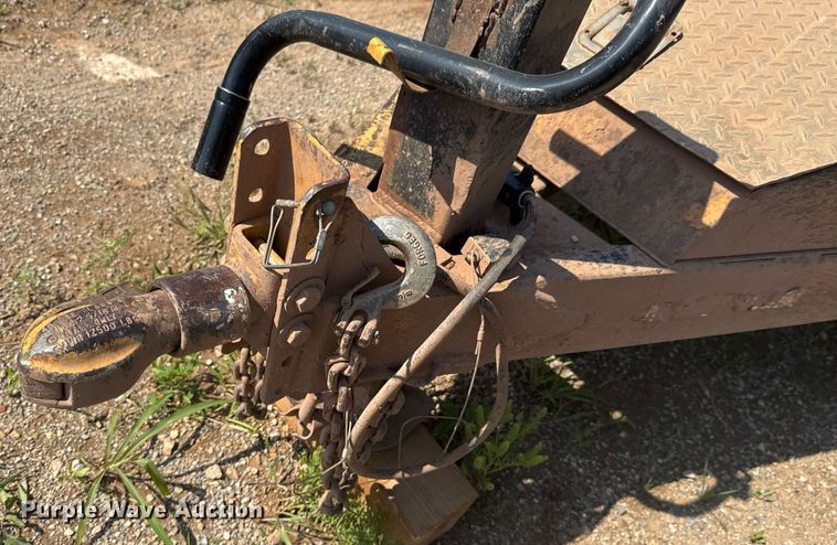 image for item DU9743 2013 Rice & Woolard Mfg. tilt deck equipment trailer