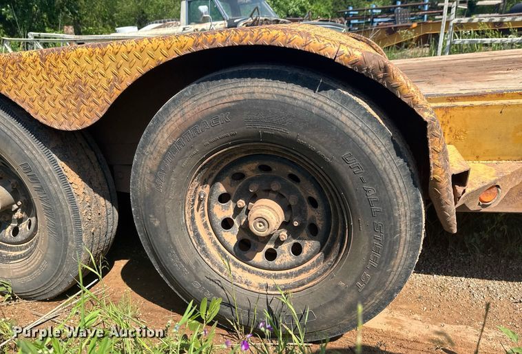 image for item DU9743 2013 Rice & Woolard Mfg. tilt deck equipment trailer