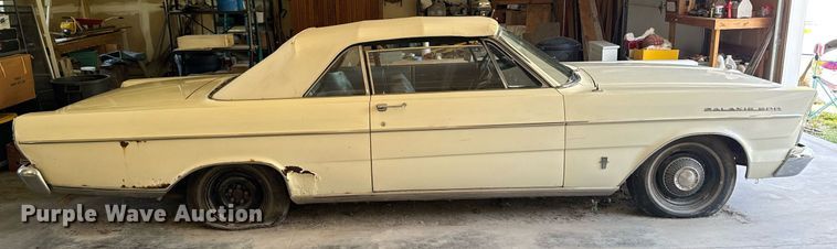 image for item DV2591 1965 Ford Galaxy 500 convertible