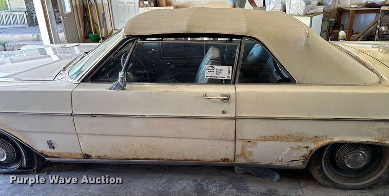 image for item DV2591 1965 Ford Galaxy 500 convertible