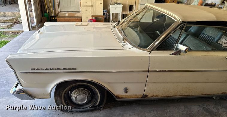 image for item DV2591 1965 Ford Galaxy 500 convertible