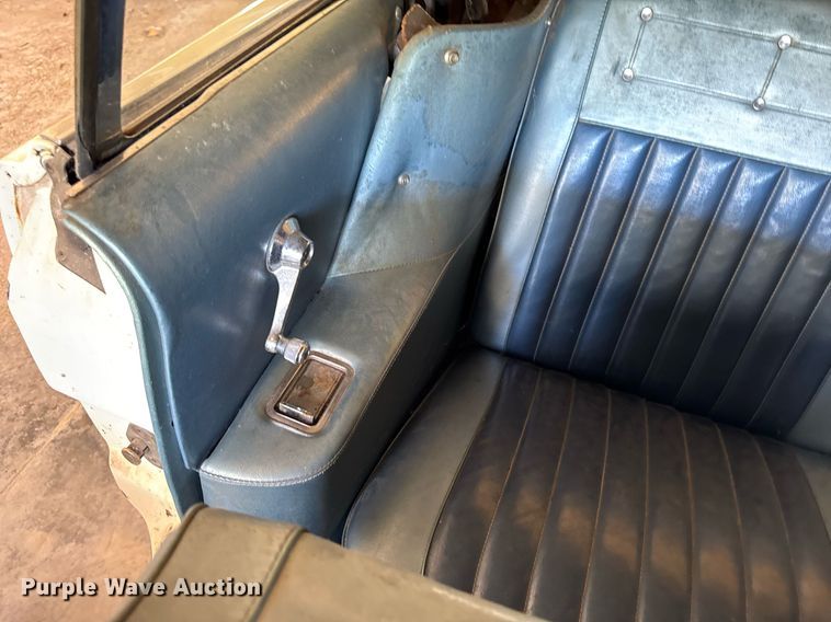 image for item DV2591 1965 Ford Galaxy 500 convertible