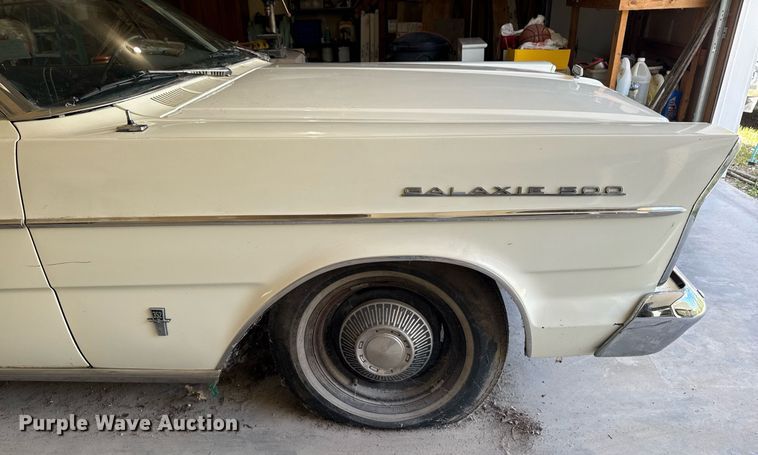 image for item DV2591 1965 Ford Galaxy 500 convertible