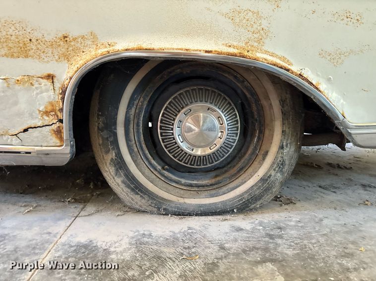 image for item DV2591 1965 Ford Galaxy 500 convertible