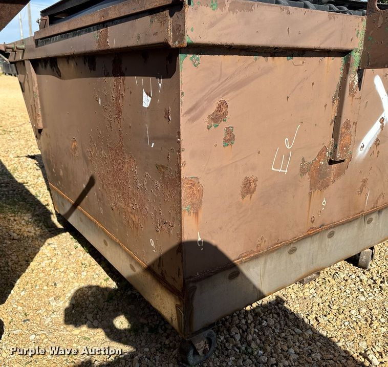 image for item DV2646 (4) steel dumpsters