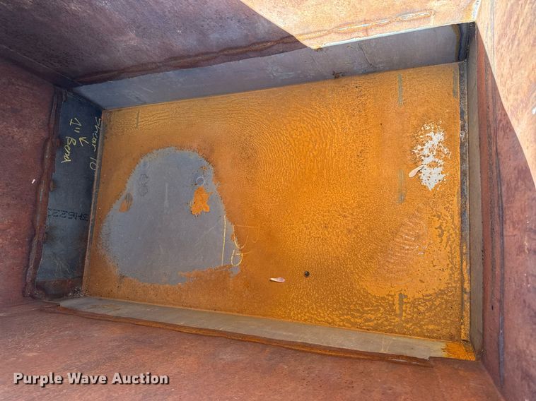 image for item DV2648 (3) dumpsters