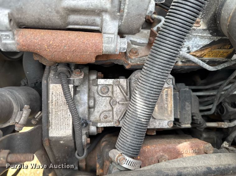 image for item DV2650 2000 Ford F650 Super Duty bucket truck