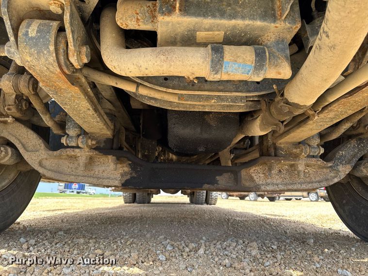 image for item DV2651 2012 International 7400 work star refuse truck