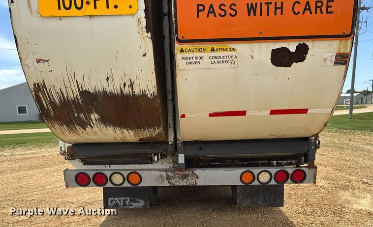 image for item DV2651 2012 International 7400 work star refuse truck