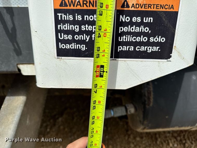 image for item DV2651 2012 International 7400 work star refuse truck