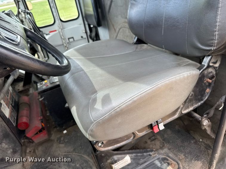 image for item DV2651 2012 International 7400 work star refuse truck