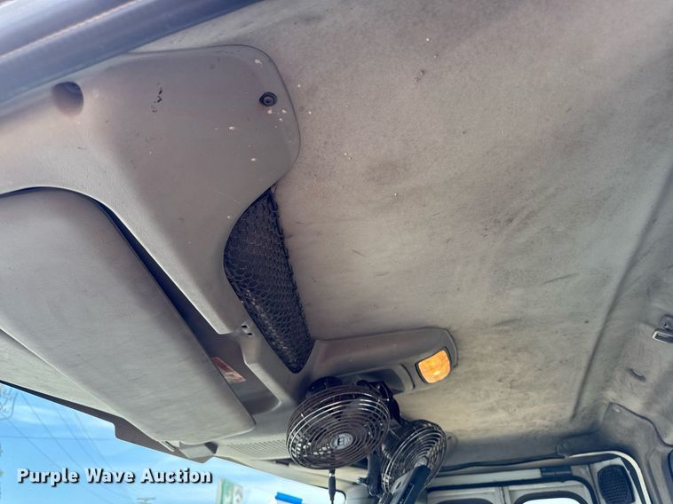 image for item DV2651 2012 International 7400 work star refuse truck