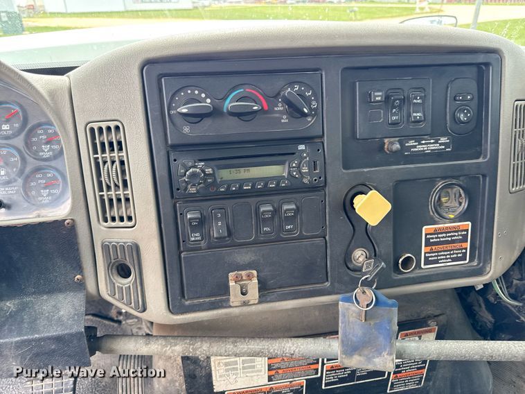 image for item DV2651 2012 International 7400 work star refuse truck