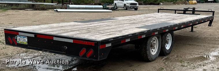 image for item DV2662 2021 Lamar F8022427 equipment trailer