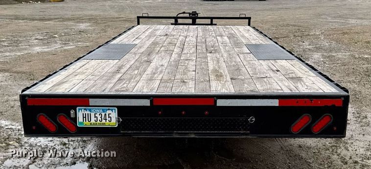 image for item DV2662 2021 Lamar F8022427 equipment trailer