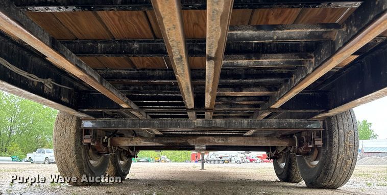 image for item DV2662 2021 Lamar F8022427 equipment trailer