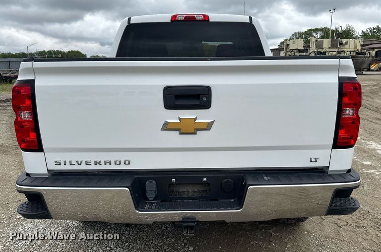 image for item DV2665 2017 Chevrolet Silverado LT Crew Cab pickup truck