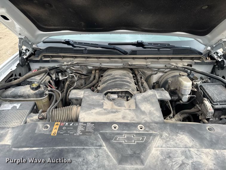 image for item DV2665 2017 Chevrolet Silverado LT Crew Cab pickup truck