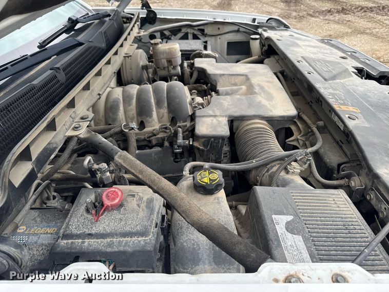 image for item DV2665 2017 Chevrolet Silverado LT Crew Cab pickup truck