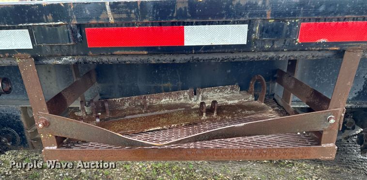 image for item DV2675 1996 Lufkin FL-11 flatbed trailer